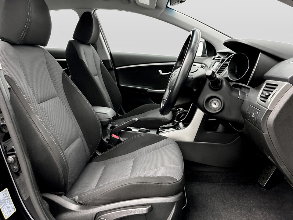 Used Hyundai i30 2016 for sale - 77997798: Photo 24