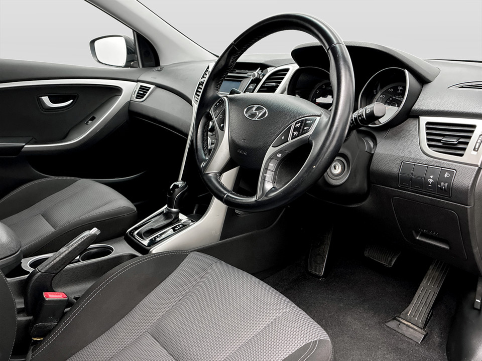 Used Hyundai i30 2016 for sale - 77997798: Photo 25