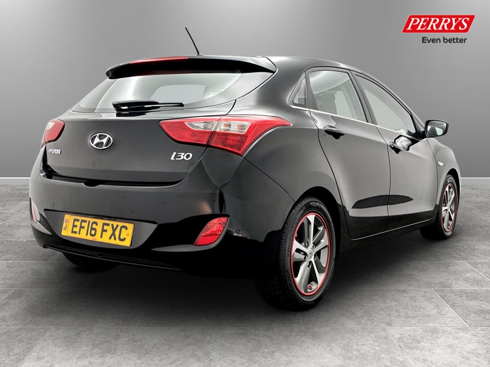 Used Hyundai i30 2016 for sale - 77997798: Photo 7