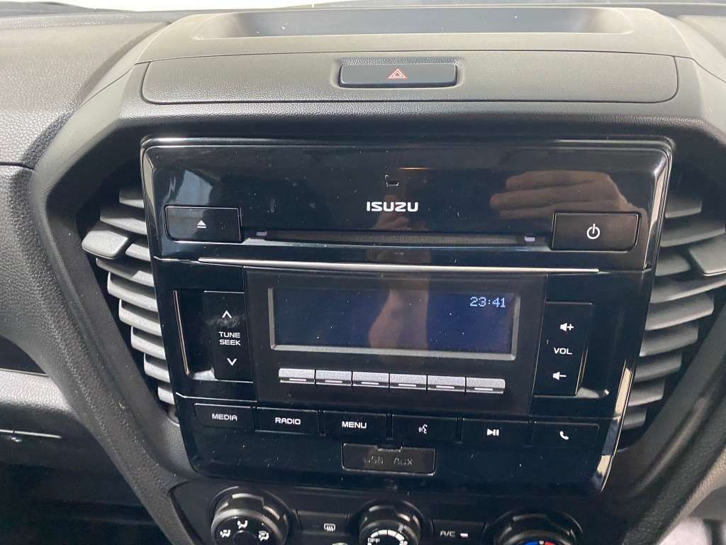 Used Isuzu D-Max 2021 for sale - 76719126: Photo 25