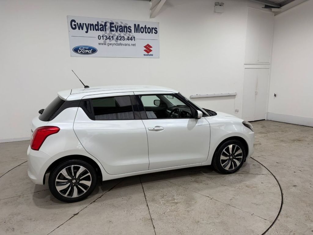 Used Suzuki Swift 2017 for sale - 78029682: Photo 7