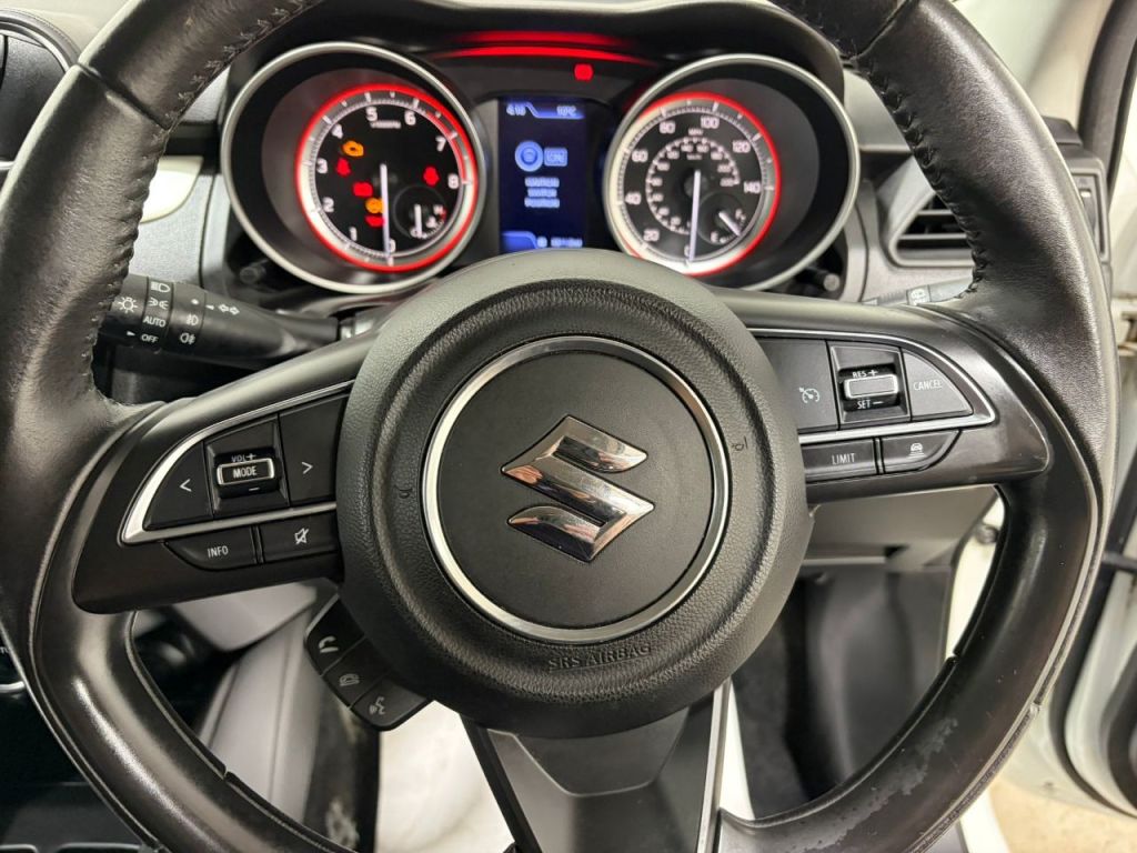 Used Suzuki Swift 2017 for sale - 78029682: Photo 8