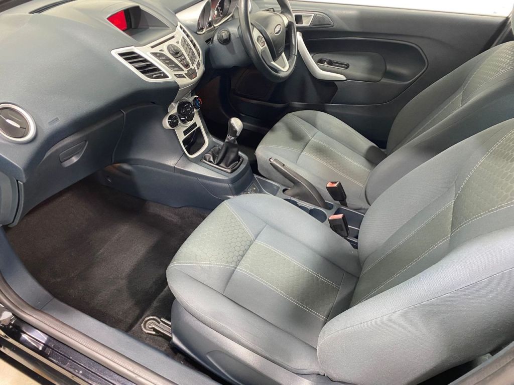 Used Ford Fiesta 2012 for sale - 76569345: Photo 19