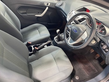 Used Ford Fiesta 2012 for sale - 76569345: Photo