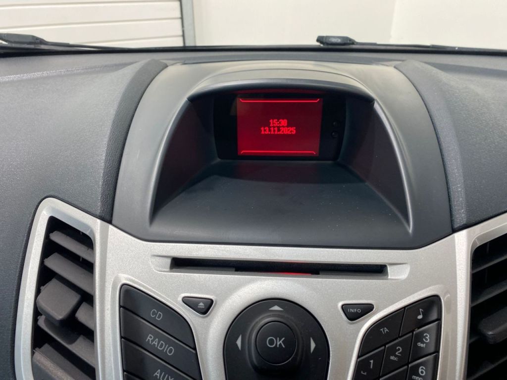 Used Ford Fiesta 2012 for sale - 76569345: Photo 7