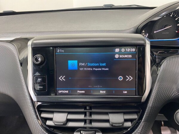 Used Peugeot 2008 2019 for sale - 75474130: Photo 14