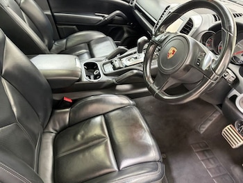 Used Porsche Cayenne 2014 for sale - 78764606: Photo