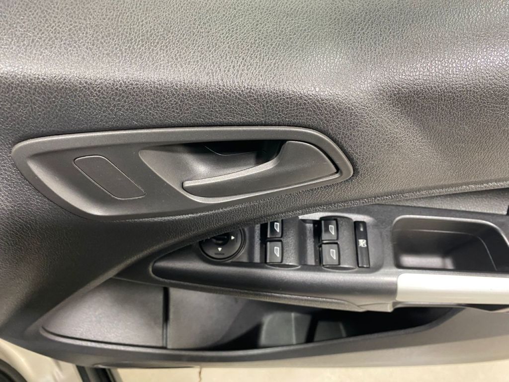 Used Ford Tourneo Connect 2017 for sale - 76449456: Photo 18