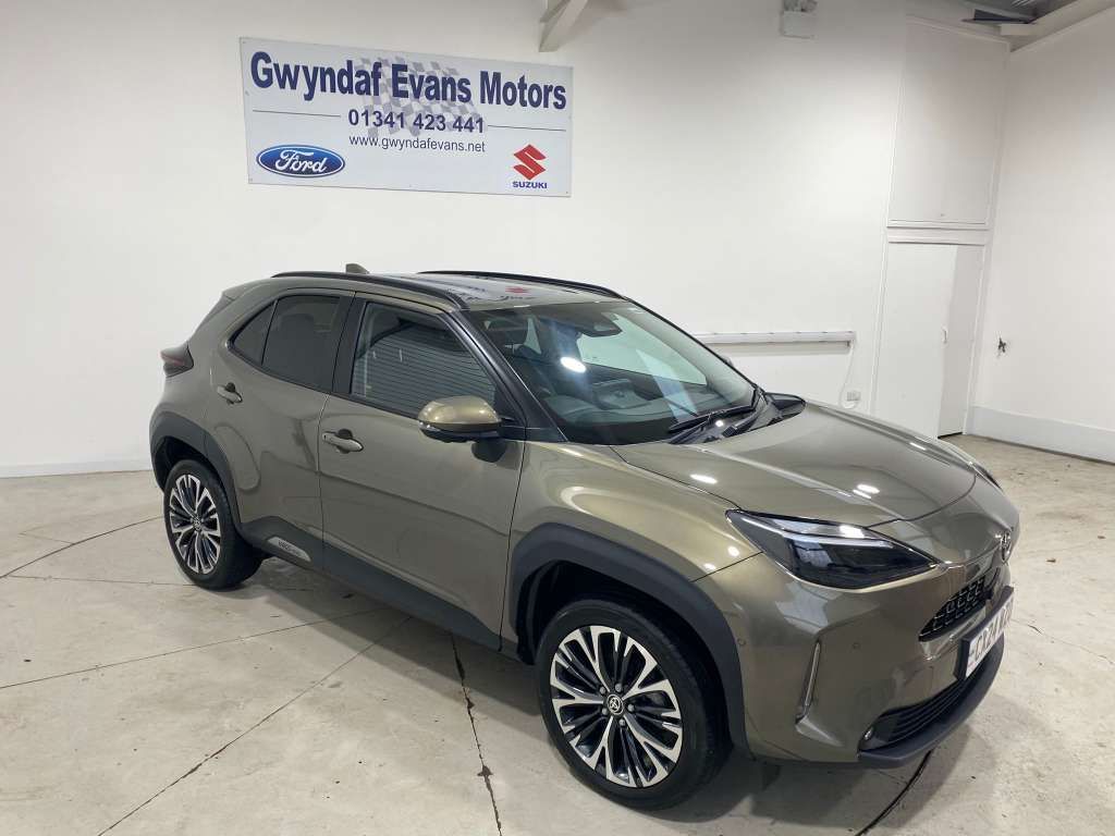 Used Toyota Yaris Cross 2024 for sale - 76863140: Photo 1