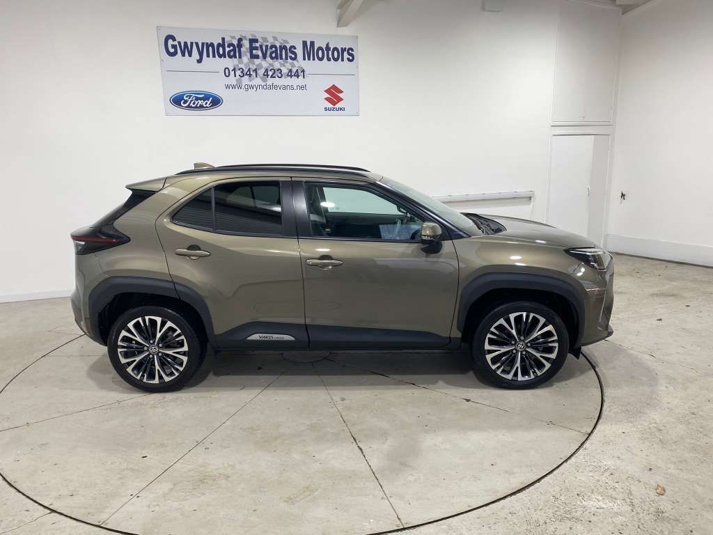 Used Toyota Yaris Cross 2024 for sale - 76863140: Photo 12