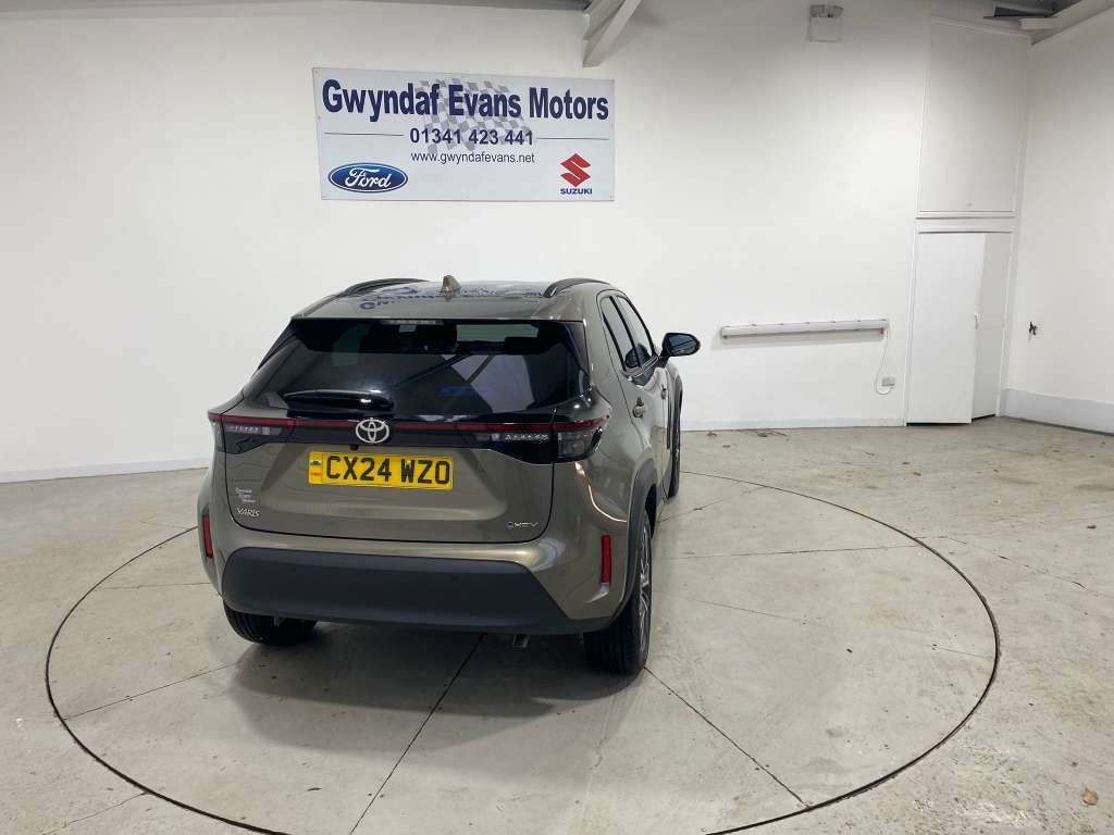 Used Toyota Yaris Cross 2024 for sale - 76863140: Photo 17