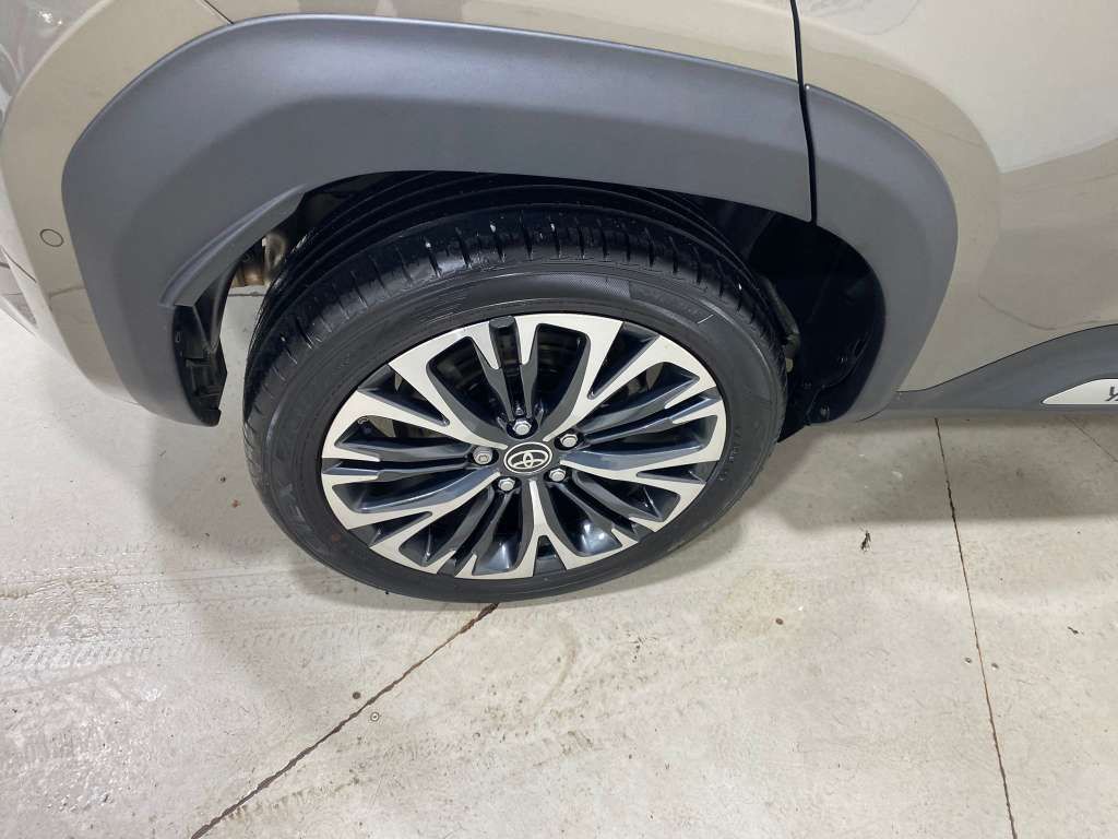 Used Toyota Yaris Cross 2024 for sale - 76863140: Photo 24