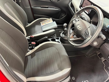 Used Hyundai i10 2024 for sale - 79081320: Photo