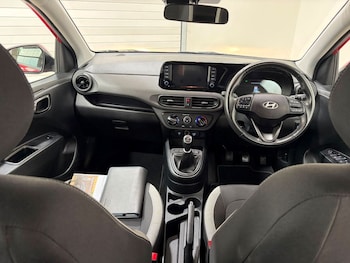 Used Hyundai i10 2024 for sale - 79081320: Photo