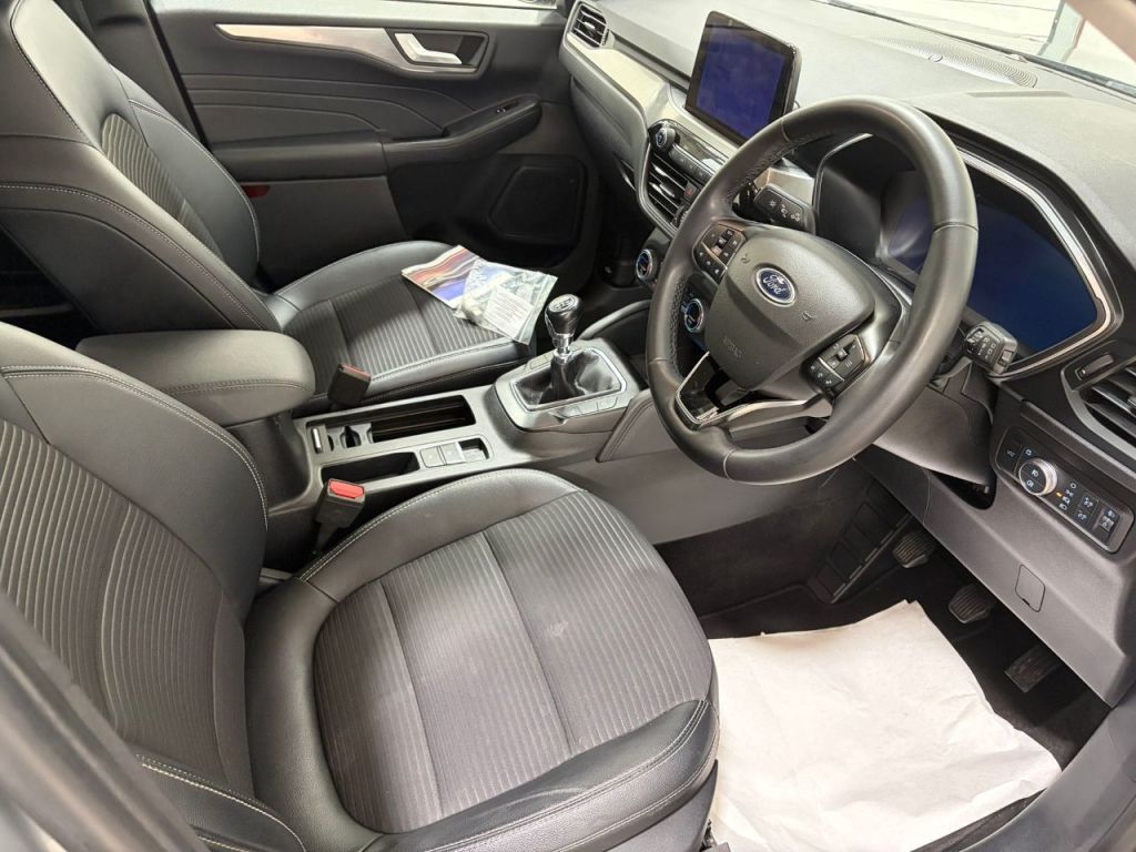 Used Ford Kuga 2022 for sale - 77128740: Photo 2