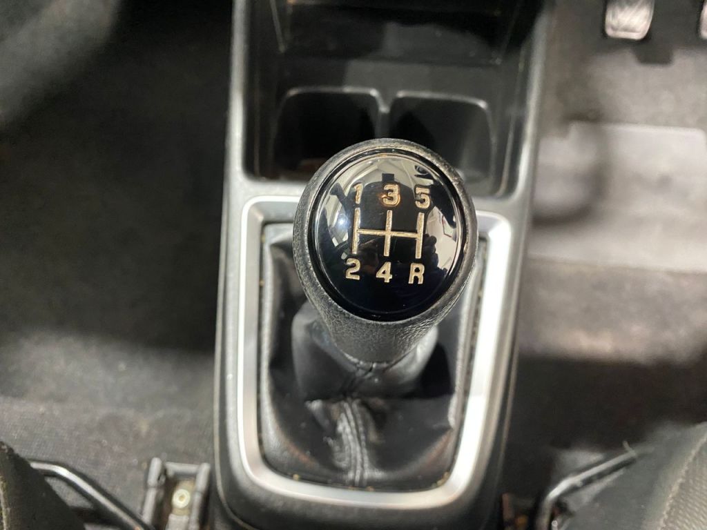 Used Suzuki Swift 2018 for sale - 76798609: Photo 12