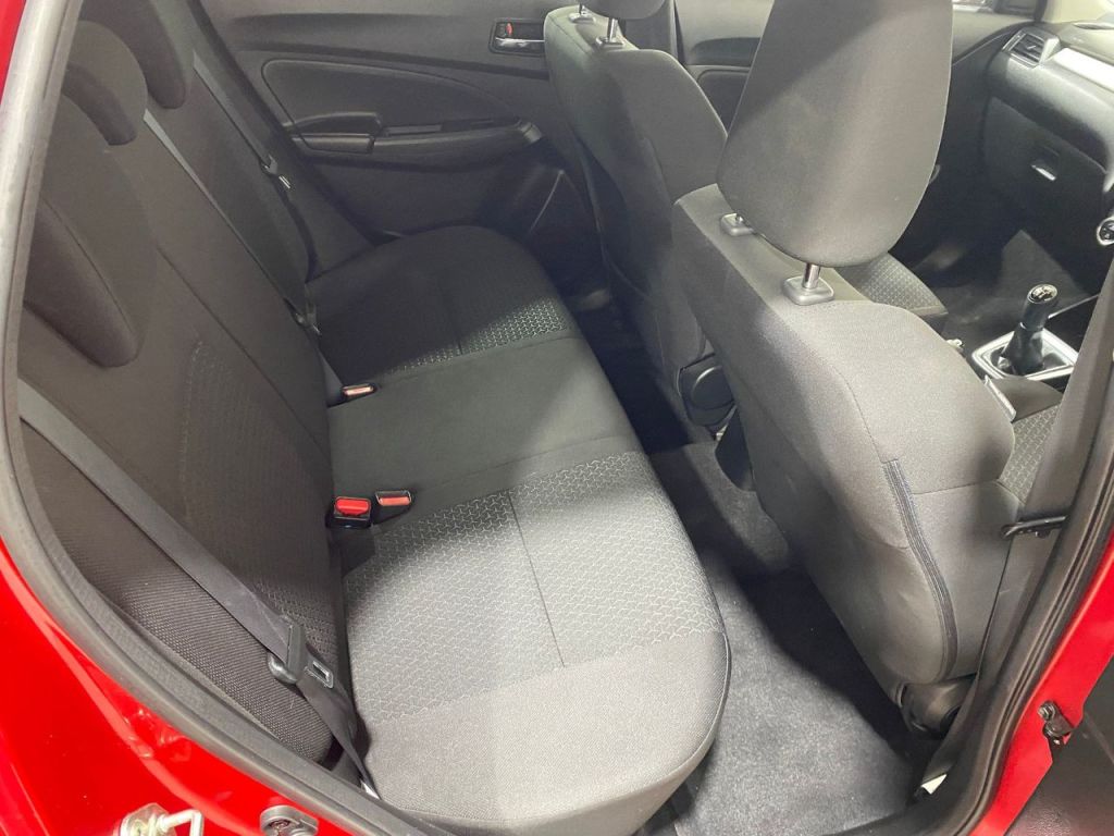 Used Suzuki Swift 2018 for sale - 76798609: Photo 18