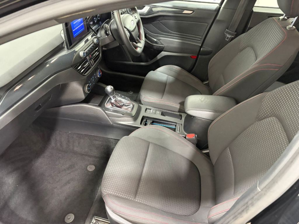 Used Ford Focus 2019 for sale - 77802525: Photo 2