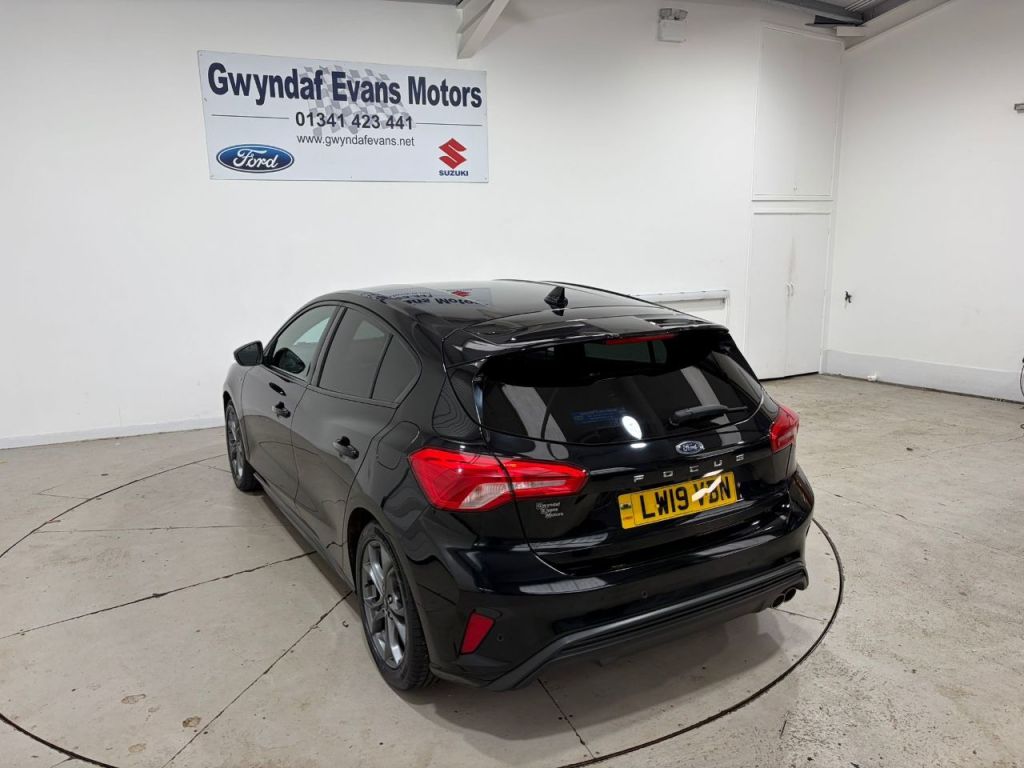 Used Ford Focus 2019 for sale - 77802525: Photo 3