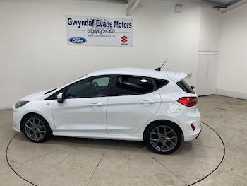 Used Ford Fiesta 2022 for sale - 75982136: Photo