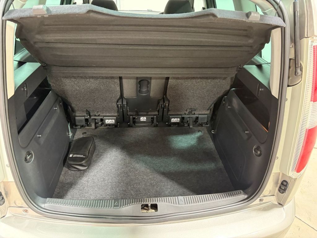 Used Skoda Roomster 2012 for sale - 77171483: Photo 18