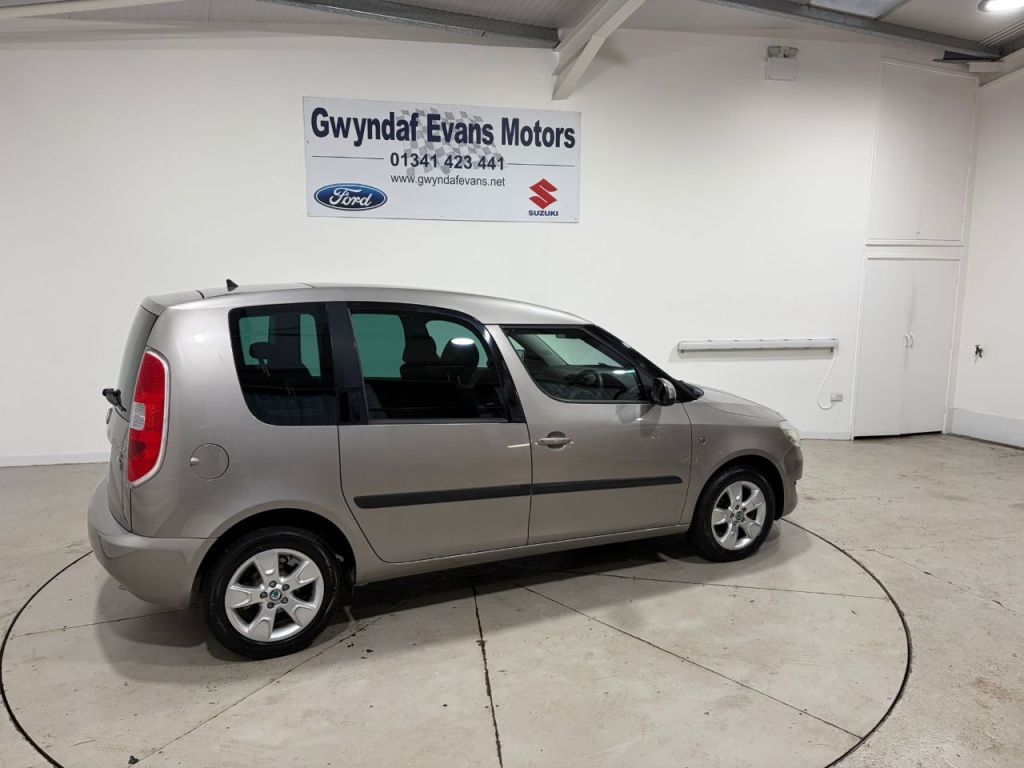 Used Skoda Roomster 2012 for sale - 77171483: Photo 21