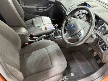 Used Ford Fiesta 2016 for sale - 78801288: Photo