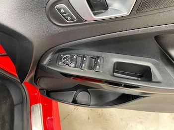 Used Ford Ecosport 2018 for sale - 76132000: Photo 4