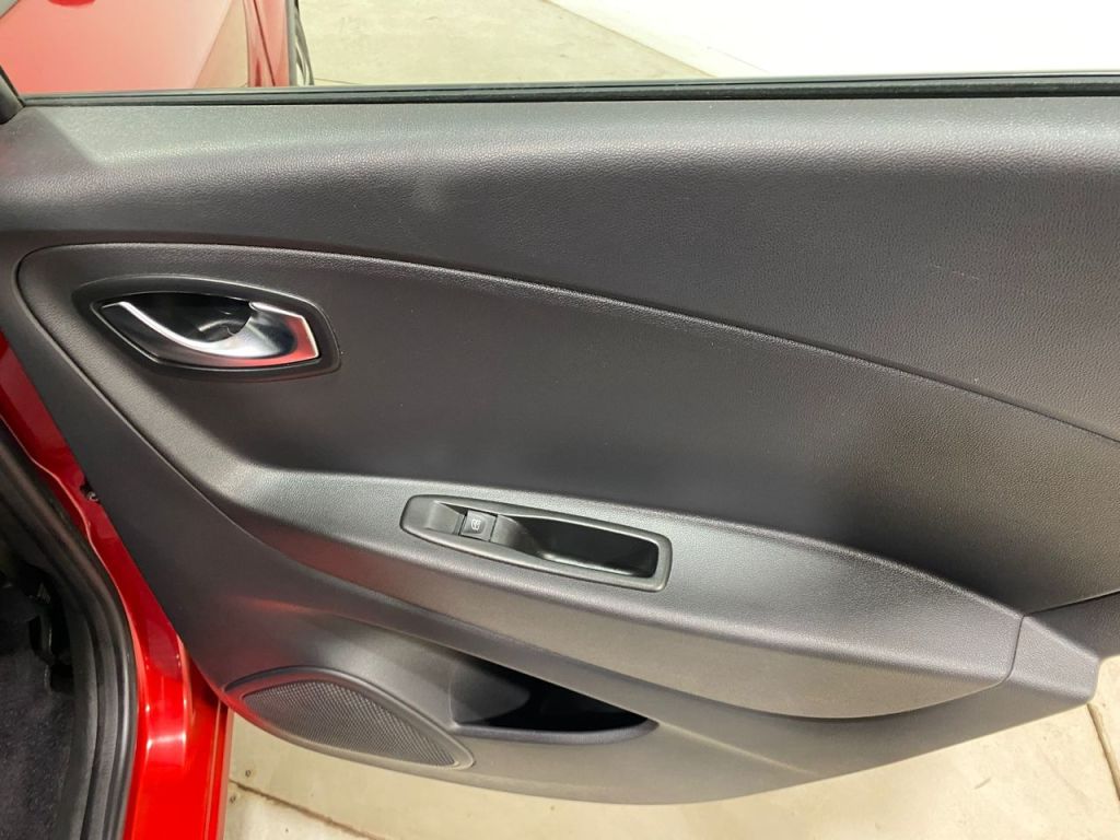 Used Renault Captur 2018 for sale - 76922737: Photo 10