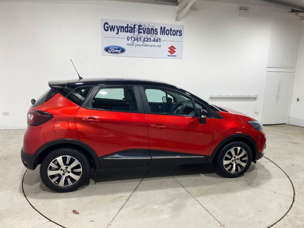 Used Renault Captur 2018 for sale - 76922737: Photo 11