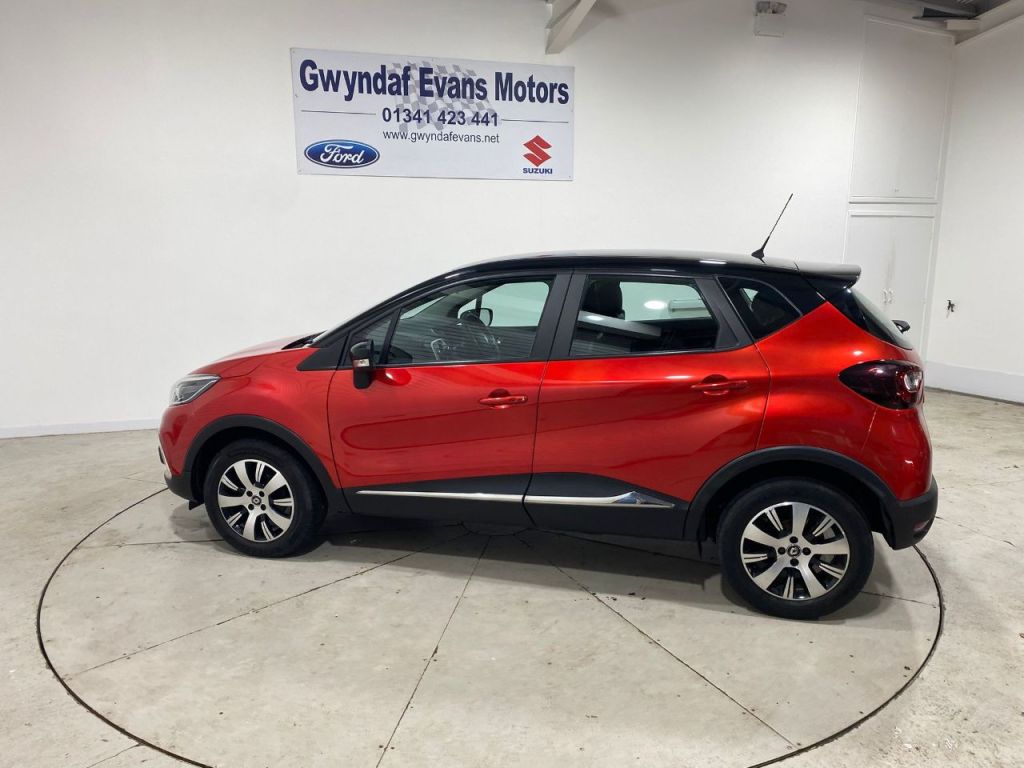 Used Renault Captur 2018 for sale - 76922737: Photo 17