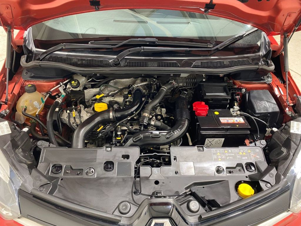 Used Renault Captur 2018 for sale - 76922737: Photo 24