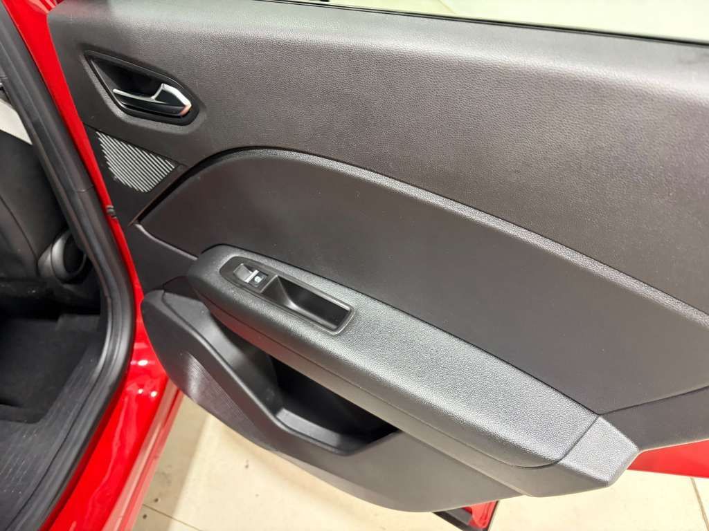 Used Renault Captur 2024 for sale - 77394070: Photo 23