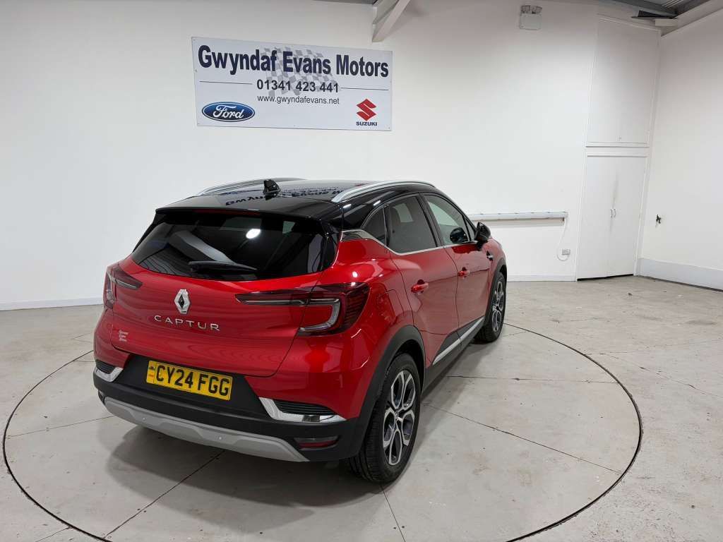 Used Renault Captur 2024 for sale - 77394070: Photo 8