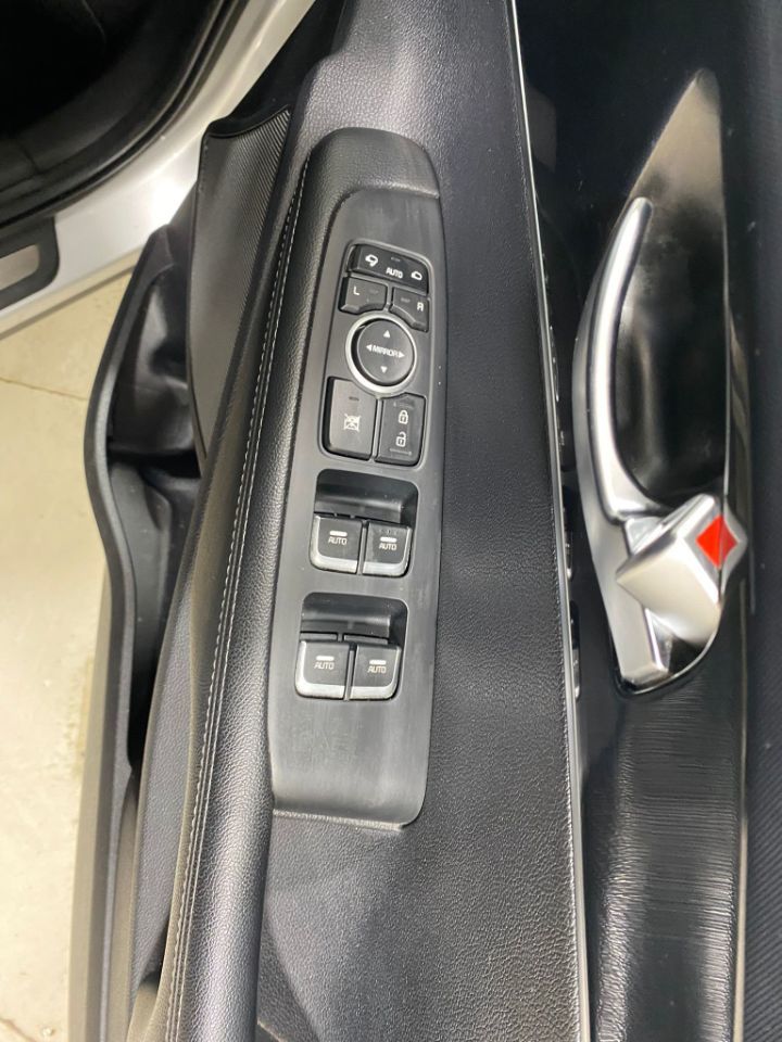 Used Kia Sorento 2015 for sale - 76355949: Photo 25