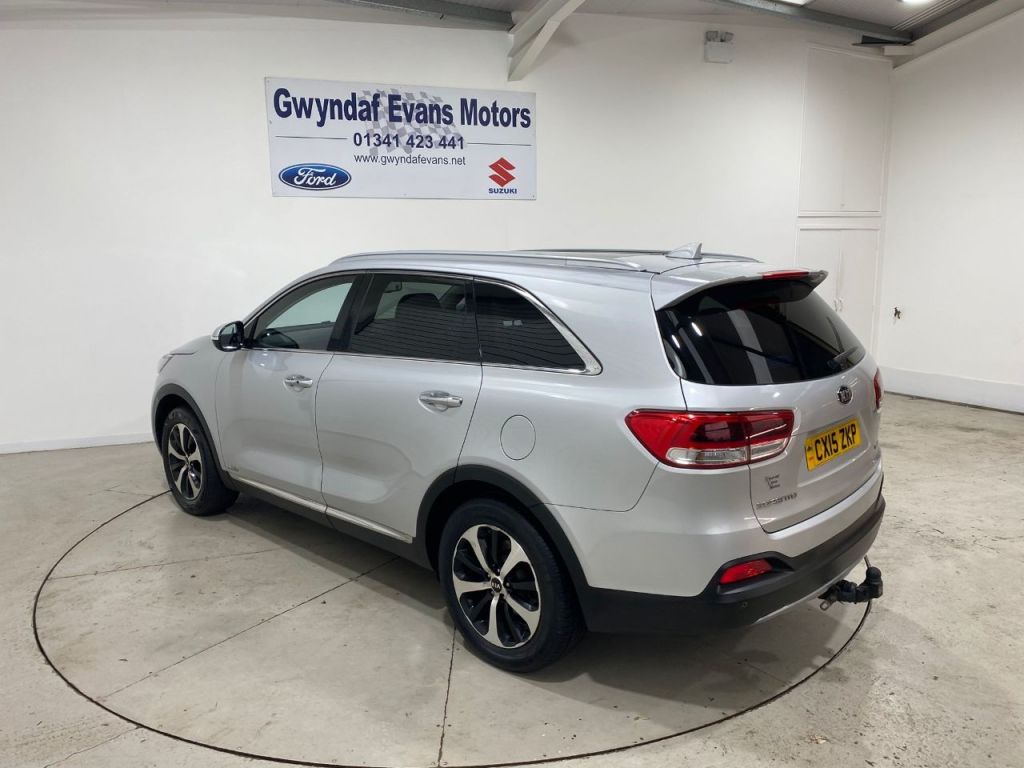 Used Kia Sorento 2015 for sale - 76355949: Photo 3
