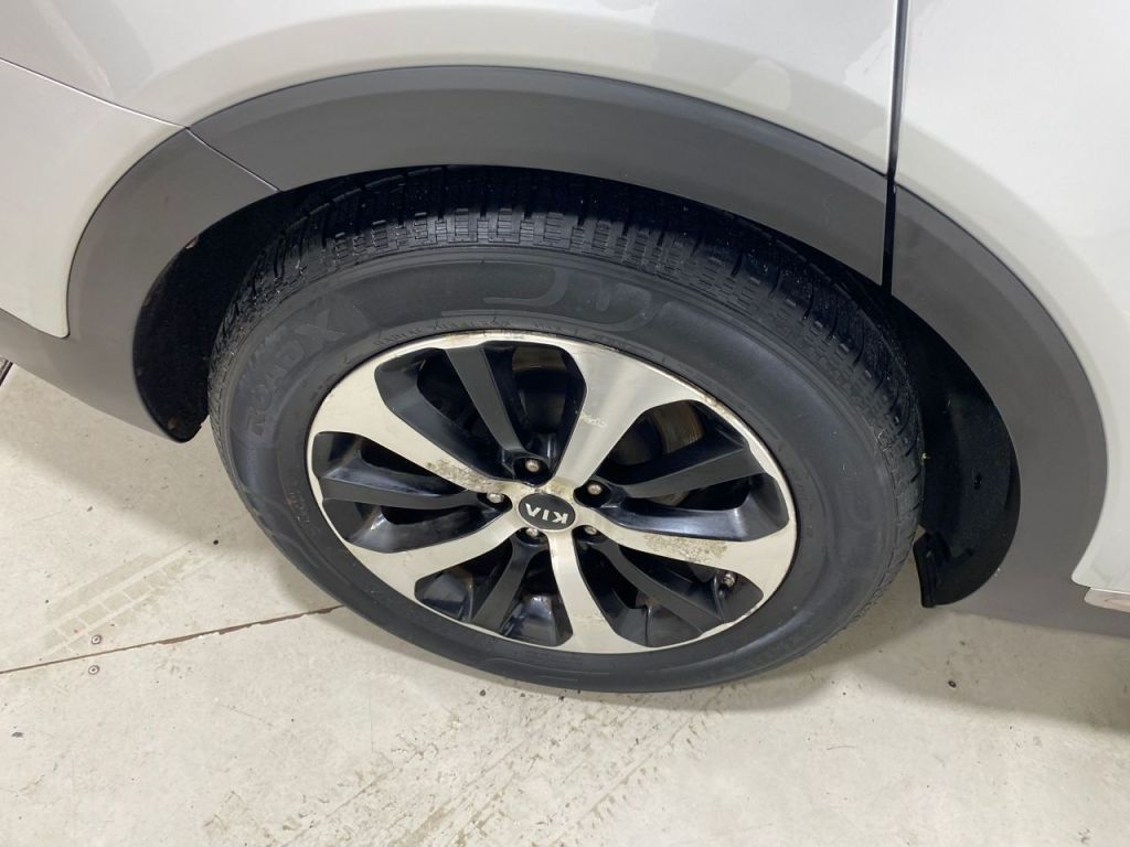 Used Kia Sorento 2015 for sale - 76355949: Photo 6