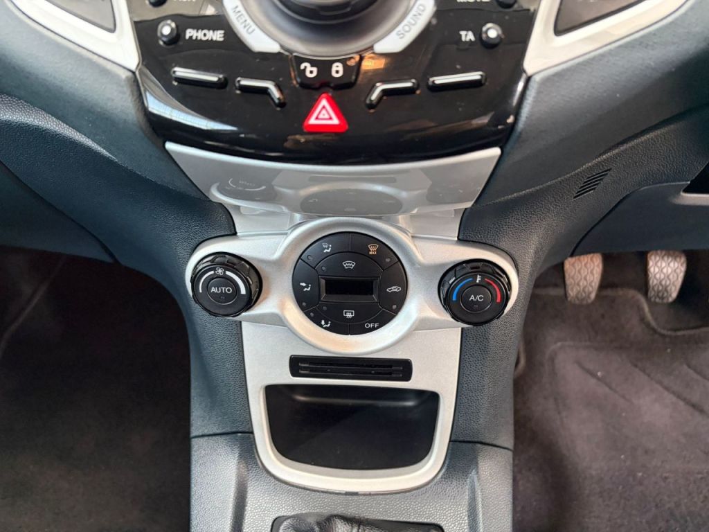 Used Ford Fiesta 2012 for sale - 77937180: Photo 17