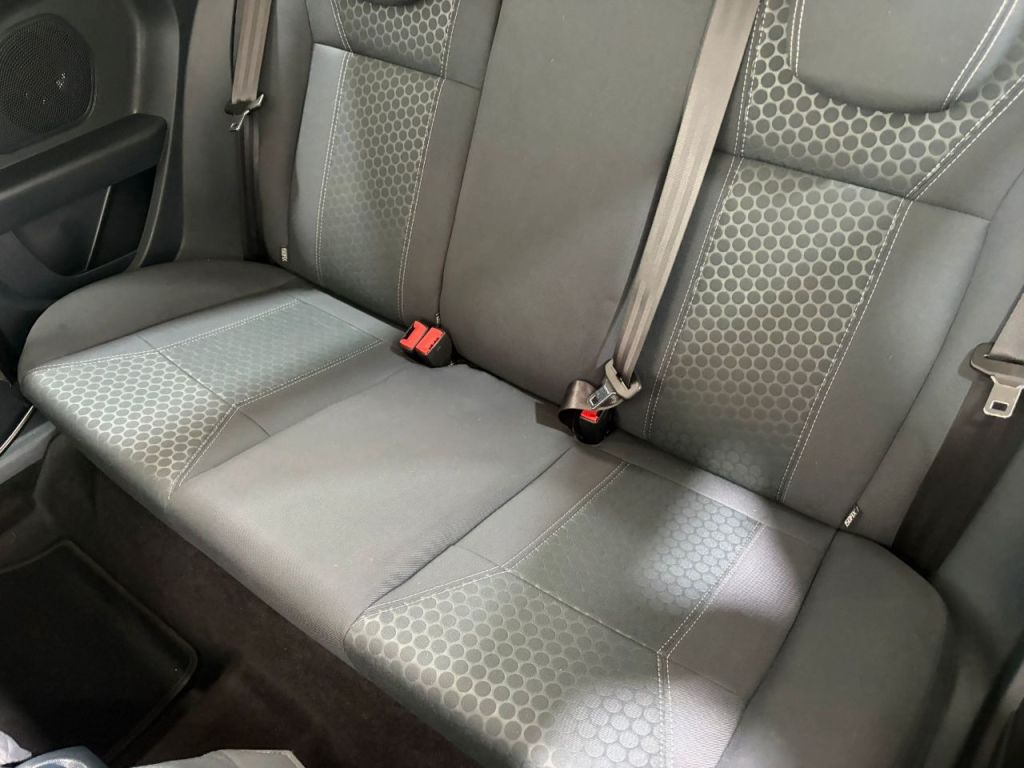 Used Ford Fiesta 2012 for sale - 77937180: Photo 24