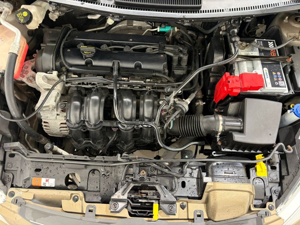 Used Ford Fiesta 2012 for sale - 77937180: Photo 27