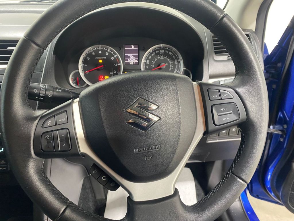 Used Suzuki Swift 2015 for sale - 76697981: Photo 16