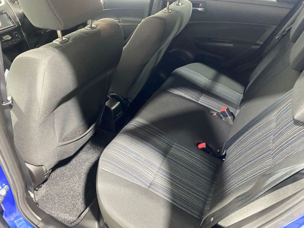 Used Suzuki Swift 2015 for sale - 76697981: Photo 8