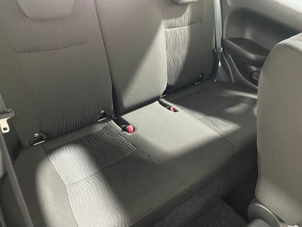 Used Suzuki Swift 2013 for sale - 76895948: Photo 4