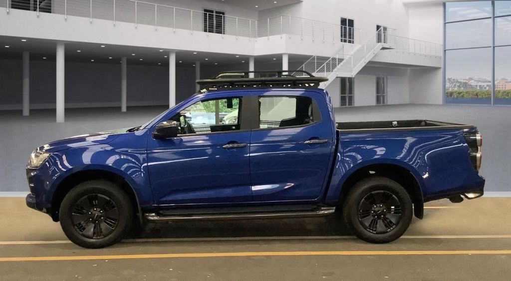 Used Isuzu D-Max 2023 for sale - 76332845: Photo 3