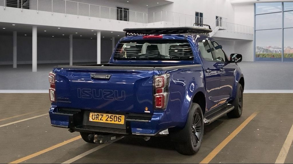 Used Isuzu D-Max 2023 for sale - 76332845: Photo 4