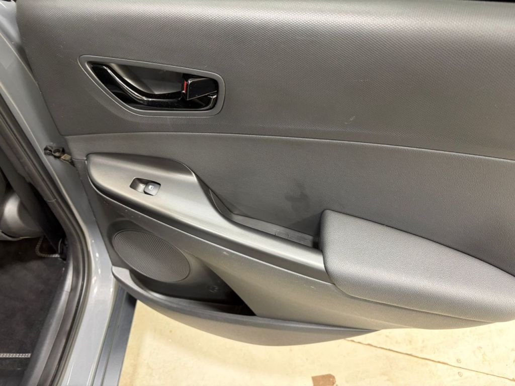 Used Hyundai KONA 2020 for sale - 77764100: Photo 20