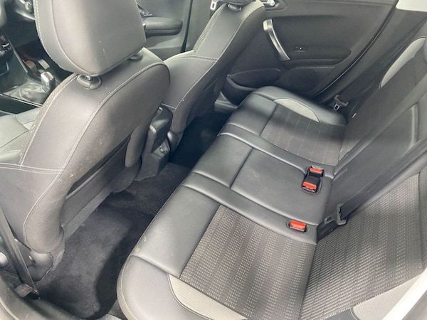 Used Peugeot 2008 2018 for sale - 76255840: Photo 23