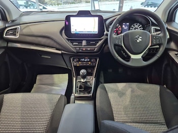 Used Suzuki SX4 S-Cross 2025 for sale - 76147254: Photo 2