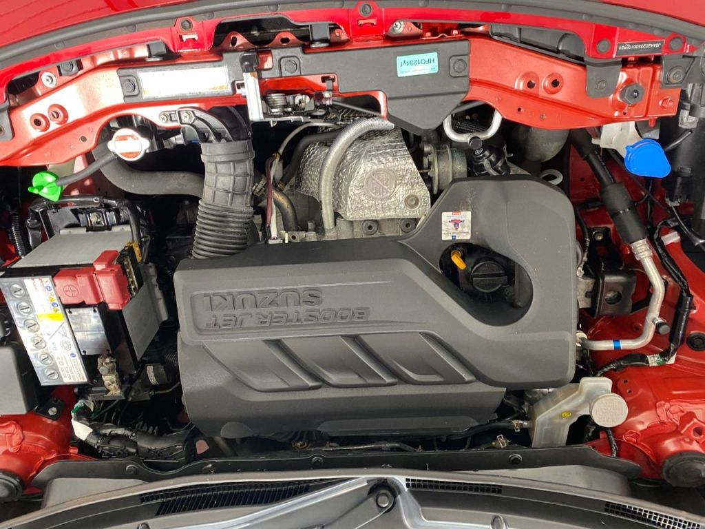 Used Suzuki Swift 2018 for sale - 76972906: Photo 4