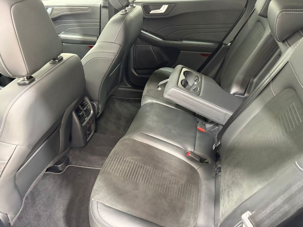 Used Ford Kuga 2025 for sale - 77915941: Photo 16